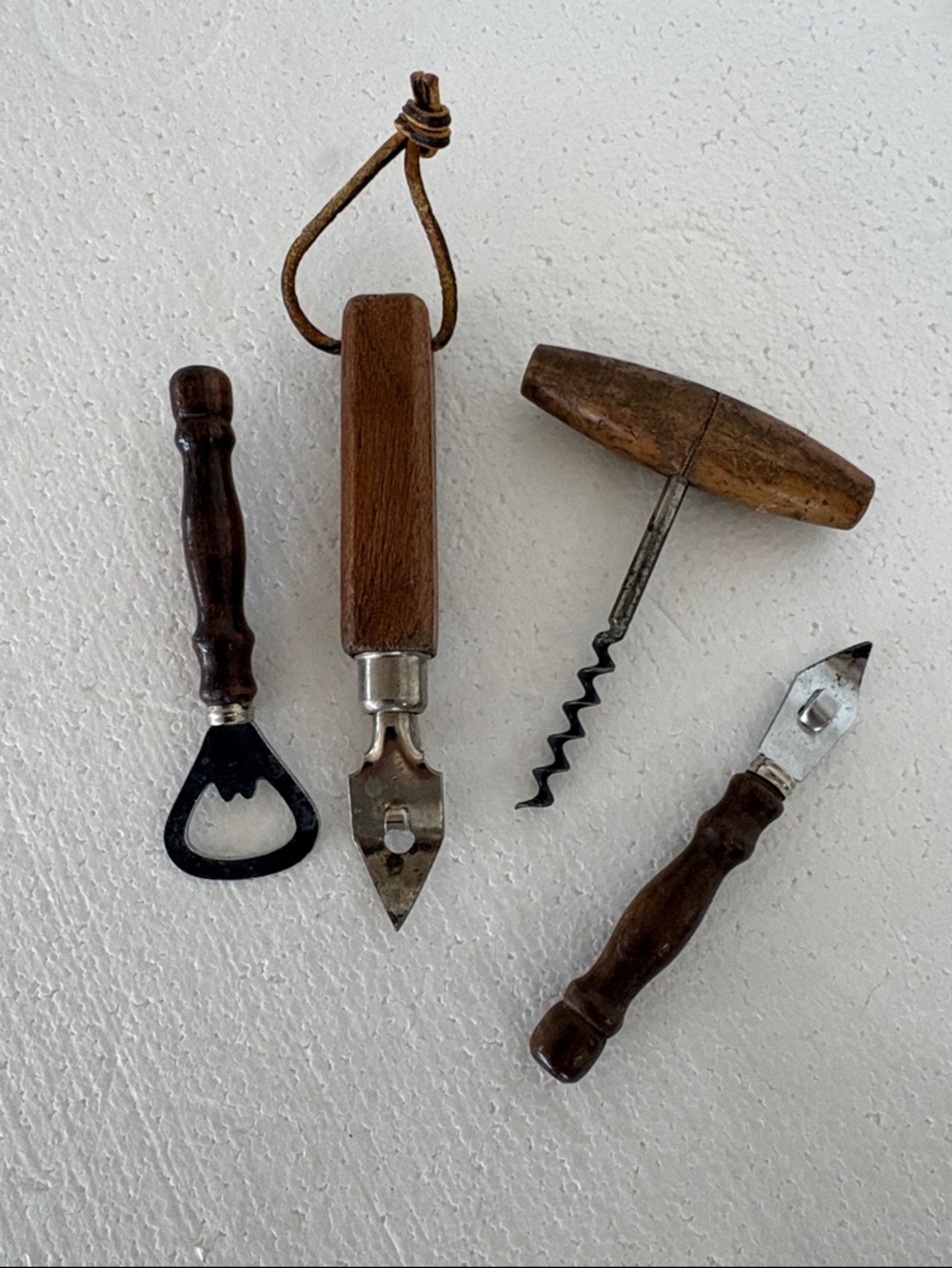 EDLUNG CO. INC VINTAGE BOTTLE  OPENER AND CORKSCREW